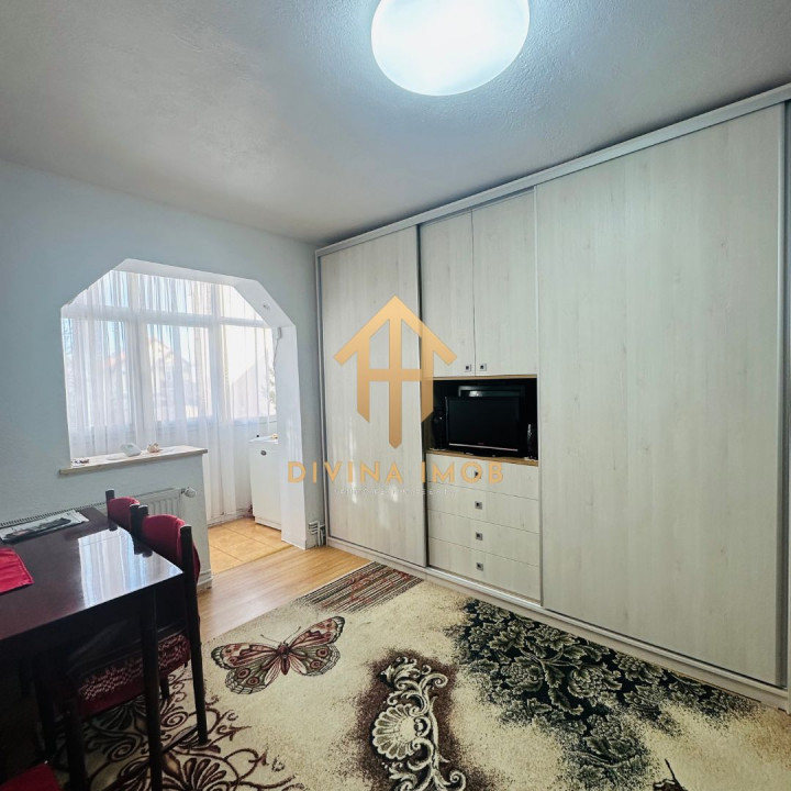 Apartament 3 camere de vânzare, Aleea Șteaza