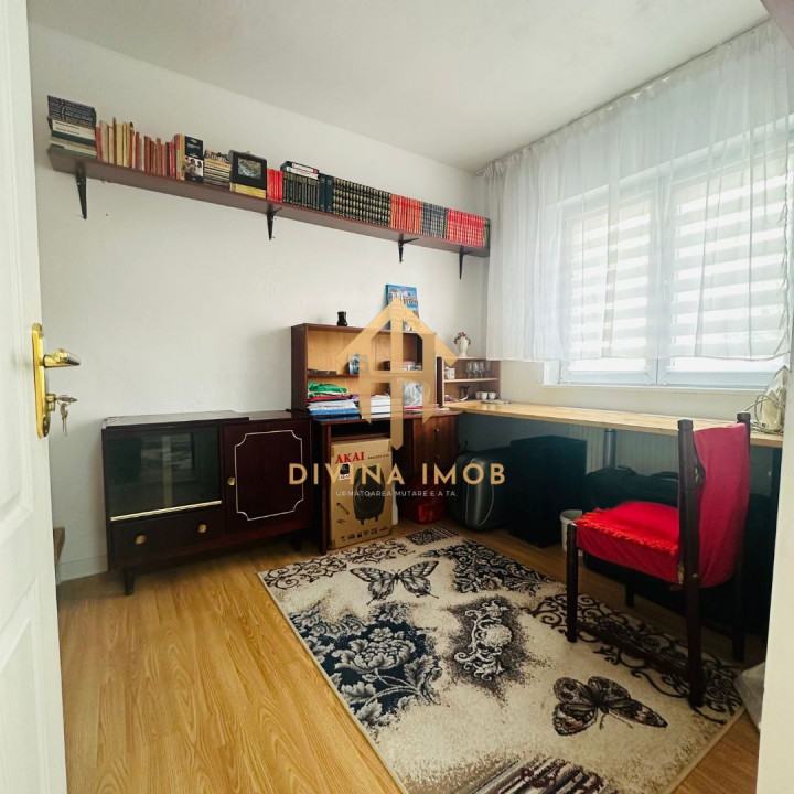 Apartament 3 camere de vânzare, Aleea Șteaza