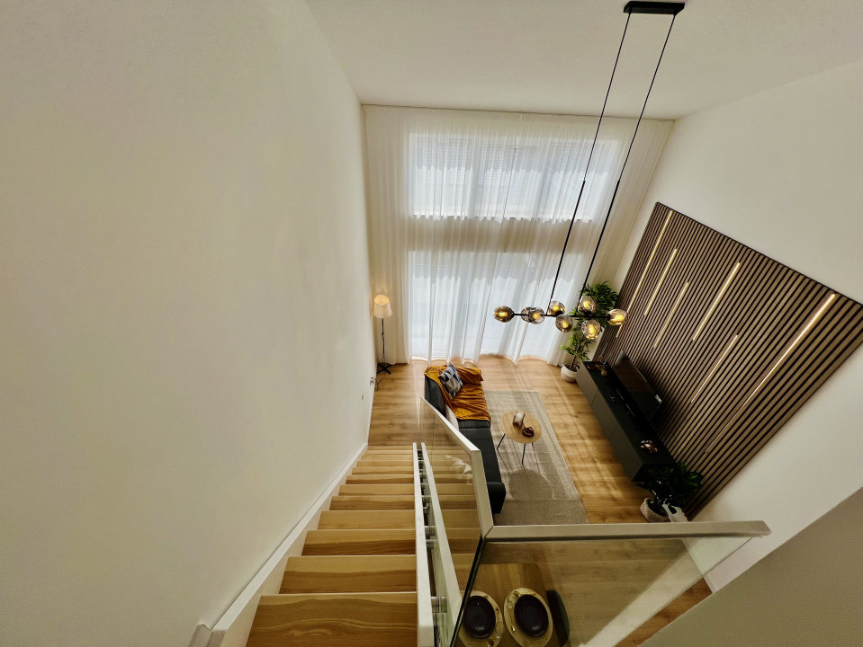 Apartament Tip Penthouse, 3 camere, 2 Niveluri