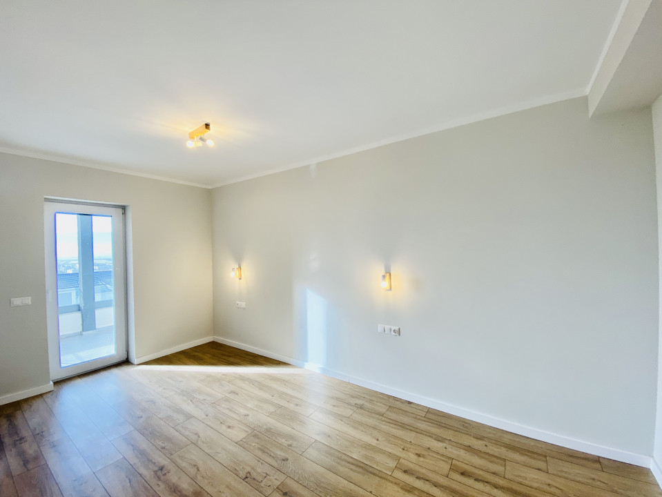 Apartament Tip Penthouse, 3 camere, 2 Niveluri, La ALB